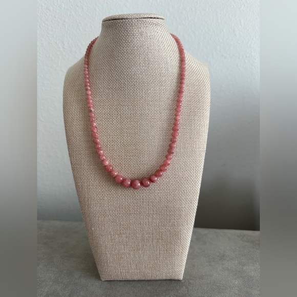 Strawberry quartz bead necklace by Jay King - Picture 1 of 10